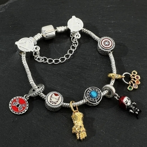 Jewelry - Avengers Hot Charm Bracelet